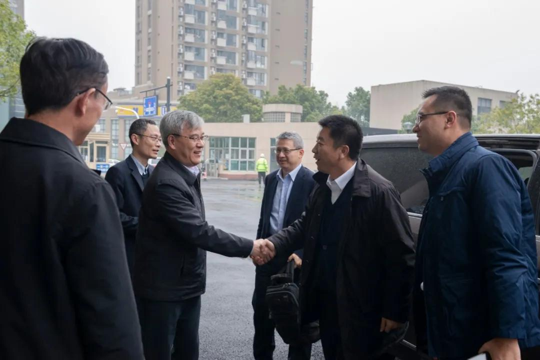 上海证券交易所总经理蔡建春一行来访澳门威尼斯人网站技术